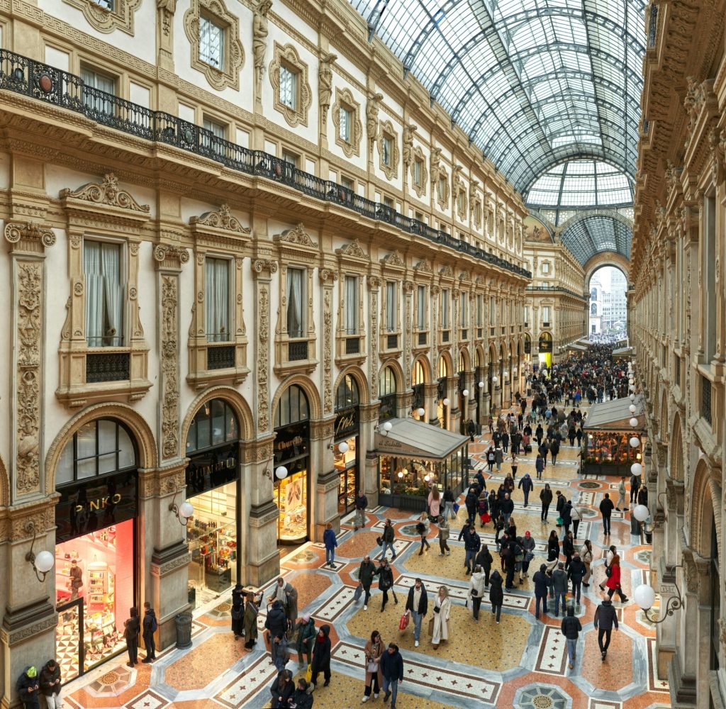 Milano - Piazzetta Guastalla, 11